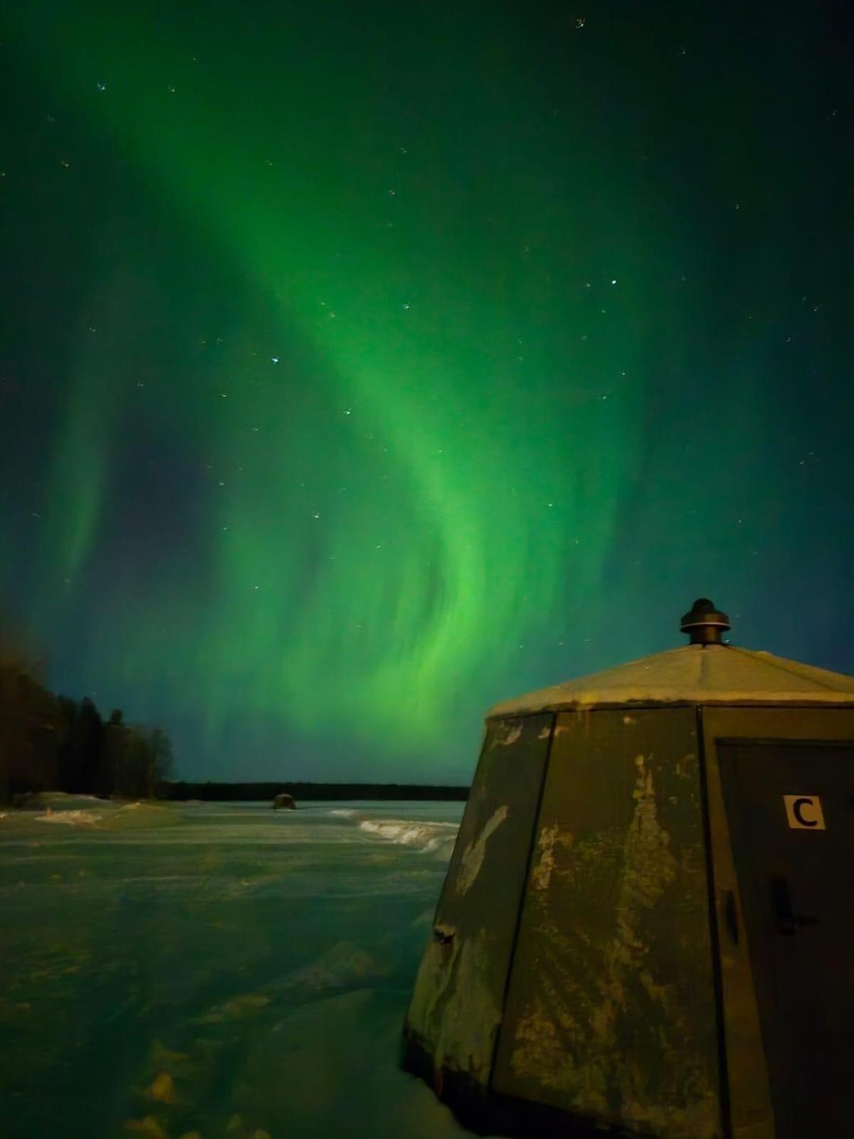 Vikajaervi Lake View Experience Igloos Rovaniemi Ngoại thất bức ảnh