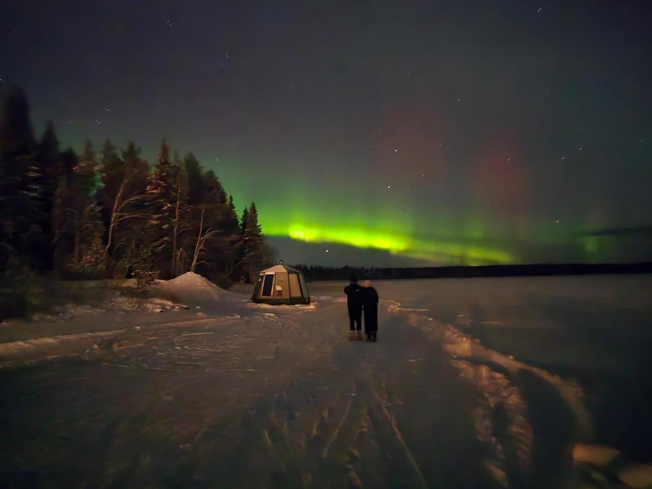 Vikajaervi Lake View Experience Igloos Rovaniemi Ngoại thất bức ảnh